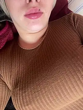 69Laura696 online show from February 21, 9:34 am