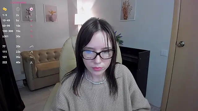 VelvetMore online show from December 1, 7:36 pm