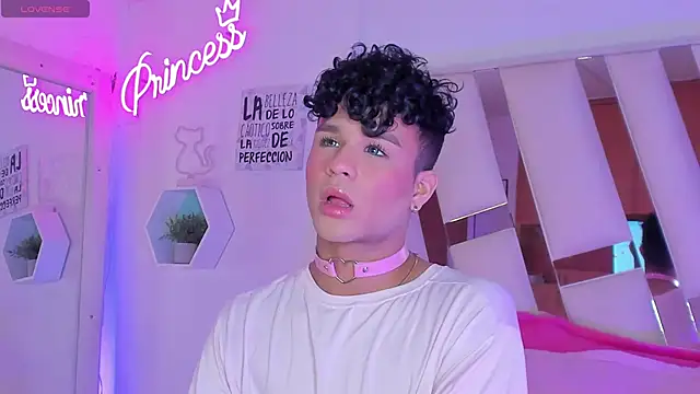 EthanCollens online show from January 10, 9:42 pm