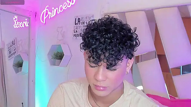 EthanCollens online show from January 23, 9:18 pm