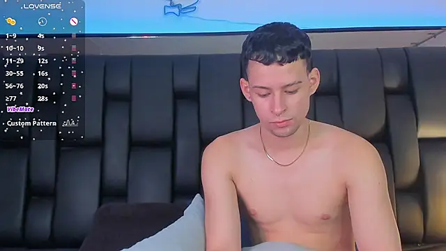 Snapshot of JadeSmiith_ chatting on January 24, 9:26 pm JadeSmiith online show from January 24, 9:26 pm