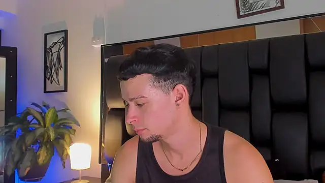 Snapshot of JadeSmiith_ chatting on September 23, 10:24 pm JadeSmiith online show from September 23, 10:24 pm