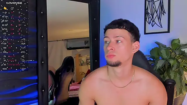 Snapshot of JadeSmiith_ chatting on November 11, 9:48 pm JadeSmiith online show from November 11, 9:48 pm