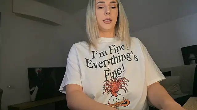 KhloeK online show from January 27, 8:29 am