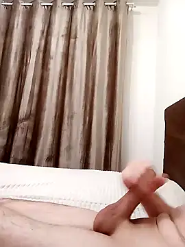 Grifon1973 online show from March 5, 8:10 pm