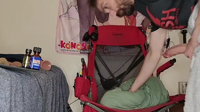 Snapshot of SlammyDjr chatting on November 16, 2:22 pm SlammyDjr online show from November 16, 2:22 pm