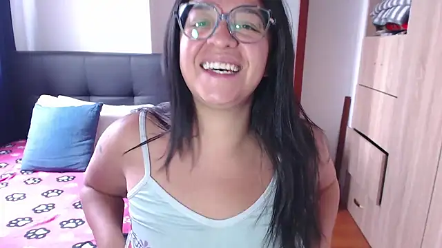 Snapshot of miia-big1boobs_ chatting on January 27, 5:58 pm miia-big1boobs online show from January 27, 5:58 pm