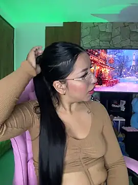 Tamara Roberts1 online show from December 19, 5:07 am