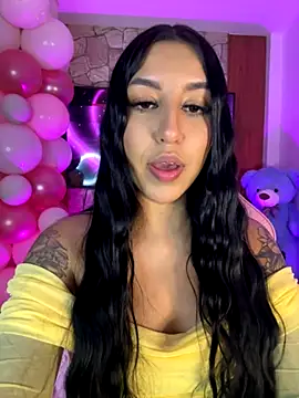 Tamara Roberts1 online show from September 25, 4:05 am