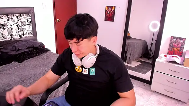 setsuna10 online show from March 8, 8:35 pm