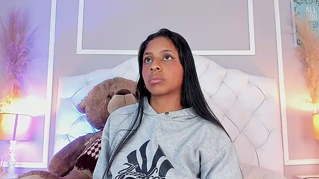 evelyn evony online show from December 24, 10:11 am