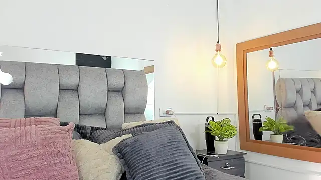 samarawells online show from January 26, 3:36 pm