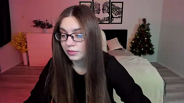 DaniellaLovely online show from January 9, 11:14 am