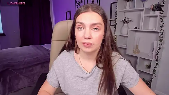 DaniellaLovely online show from September 26, 10:52 am