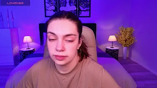 DaniellaLovely online show from November 13, 10:58 am