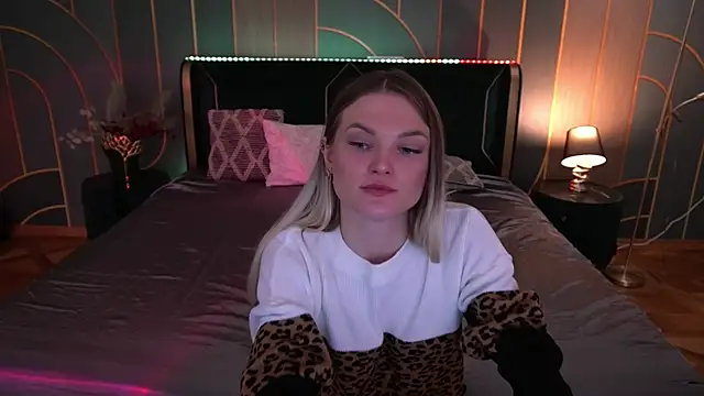 KateSly online show from November 6, 6:47 am