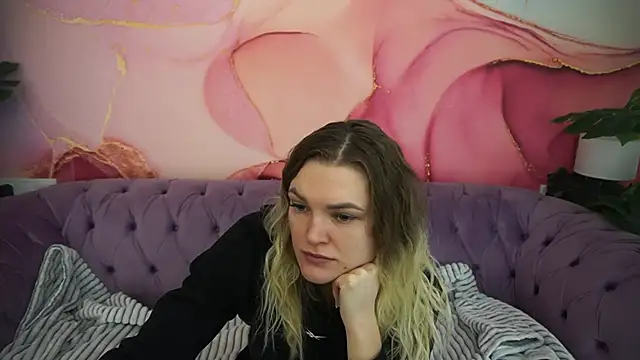 KateSly online show from November 18, 6:40 am