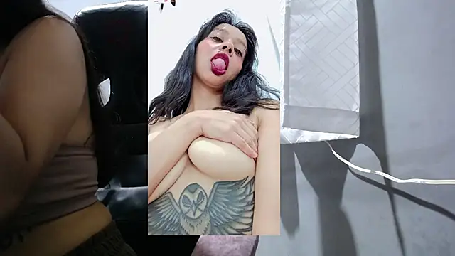 ladynemesis online show from October 30, 9:37 pm