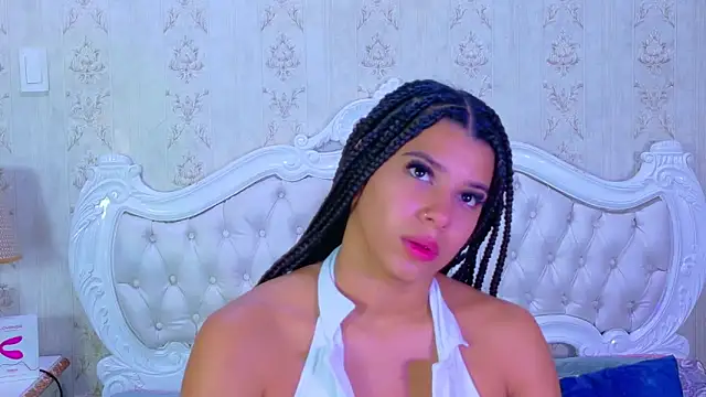 TiaraRosse online show from September 19, 12:06 pm