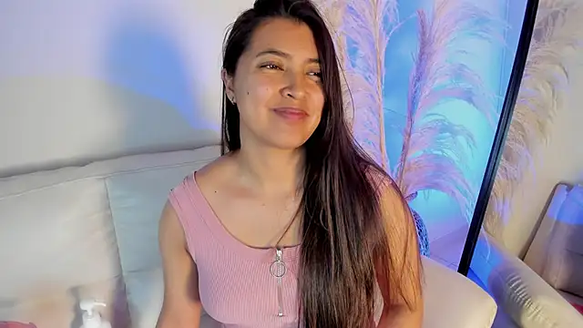 Rebeca Williams  online show from January 15, 3:43 am