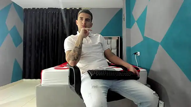 simookeler online show from December 29, 10:57 pm