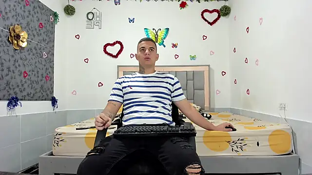 simookeler online show from September 9, 5:45 pm