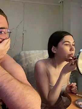 LushLuna online show from December 8, 3:13 pm