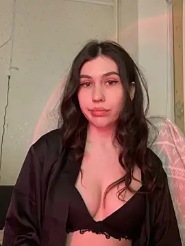 LushLuna online show from December 21, 2:47 pm