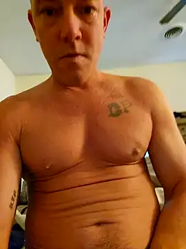 Snapshot of Bigtater1999 chatting on January 4, 2:56 pm Bigtater1999 online show from January 4, 2:56 pm