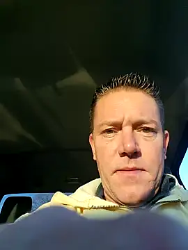 Snapshot of Bigtater1999 chatting on December 1, 12:43 pm Bigtater1999 online show from December 1, 12:43 pm