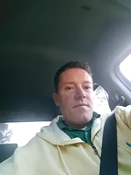 Snapshot of Bigtater1999 chatting on December 3, 10:08 pm Bigtater1999 online show from December 3, 10:08 pm