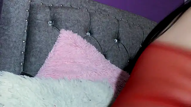 Snapshot of Zara47sweet chatting on March 16, 9:27 am Zara47sweet online show from March 16, 9:27 am