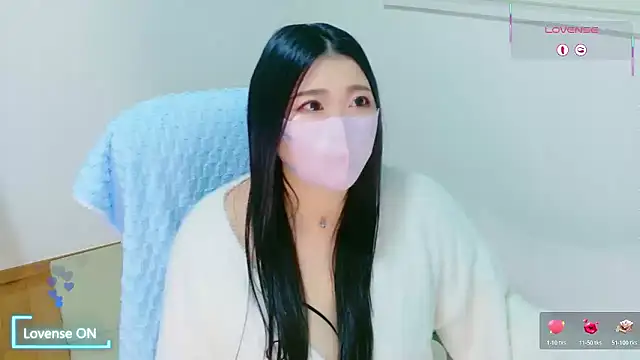 yukinko o  online show from December 19, 1:07 pm