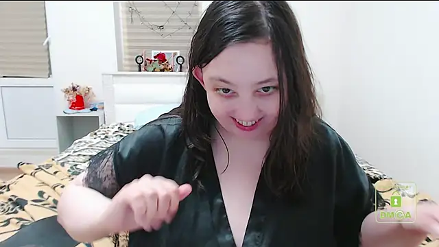 cute and hot online show from January 4, 3:49 pm