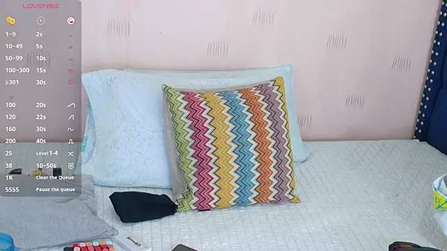 hotlatinateacher online show from September 23, 6:55 pm