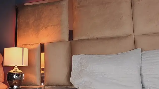 angelinepossy online show from September 13, 10:09 pm