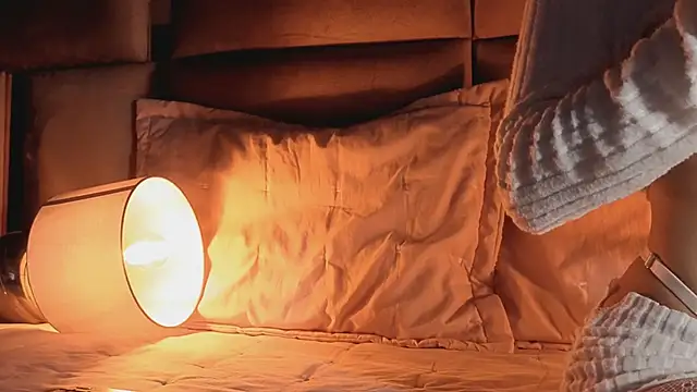 angelinepossy online show from November 14, 9:35 pm