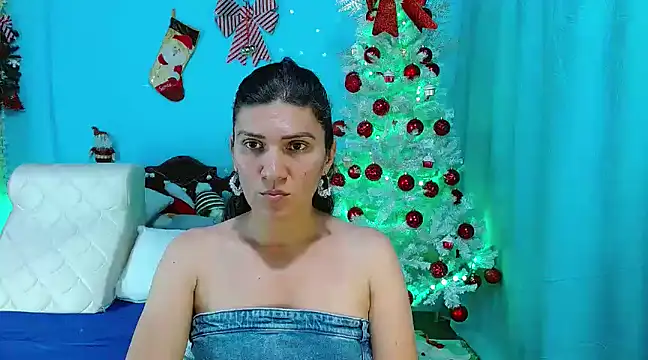 venus swet  online show from December 30, 1:15 am