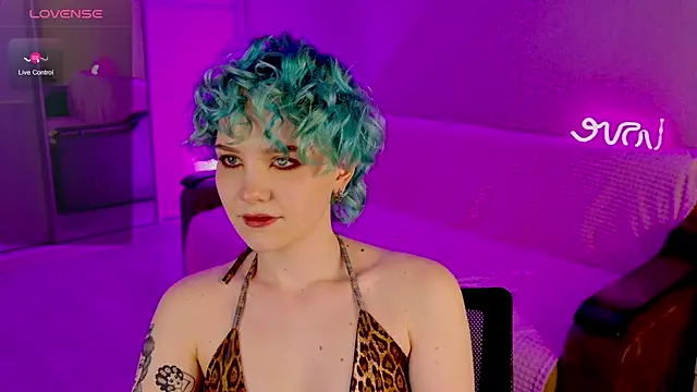 School Love online show from February 14, 1:08 pm