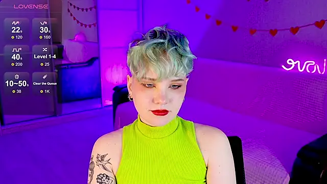 School Love online show from March 14, 4:09 pm