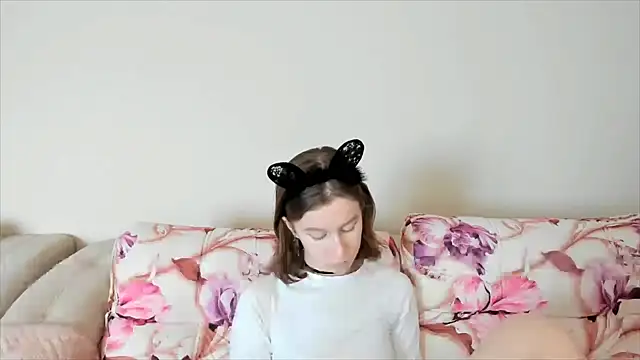 EnigmaSee online show from December 16, 5:27 am