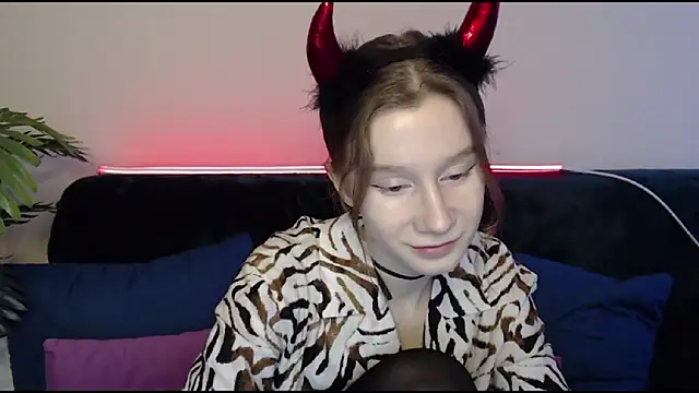 EnigmaSee online show from December 26, 8:18 am