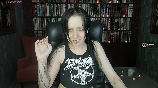 Medusa  Gorgona online show from October 30, 6:15 am