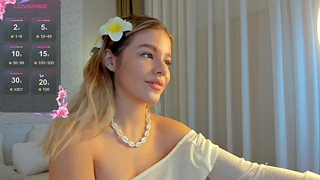 Snapshot of Anna_Robinson chatting on January 26, 1:20 am Anna Robinson online show from January 26, 1:20 am