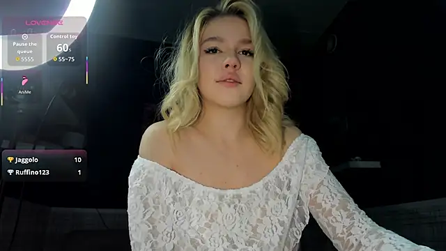 Snapshot of Anna_Robinson chatting on September 29, 1:33 am Anna Robinson online show from September 29, 1:33 am