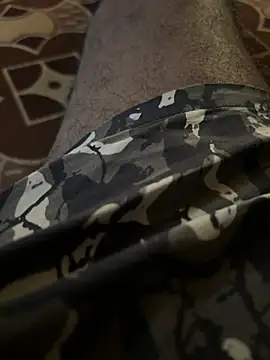 Snapshot of A-mira chatting on March 23, 5:10 am A-mira online show from March 23, 5:10 am