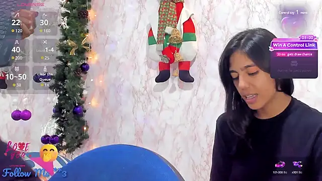 Snapshot of BarbieHotLaura chatting on December 15, 4:37 pm BarbieHotLaura online show from December 15, 4:37 pm