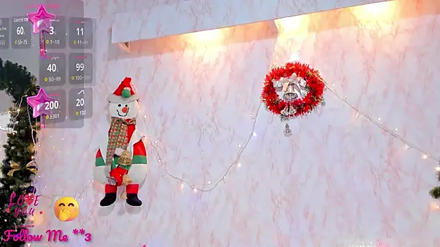 Snapshot of BarbieHotLaura chatting on December 29, 5:01 pm BarbieHotLaura online show from December 29, 5:01 pm