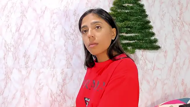 Snapshot of BarbieHotLaura chatting on January 12, 8:57 pm BarbieHotLaura online show from January 12, 8:57 pm