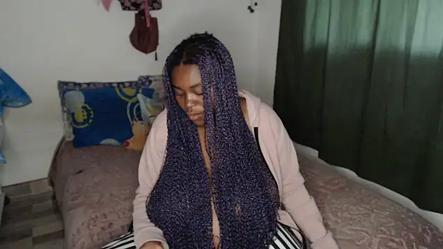 lyssyhorny online show from March 18, 11:20 pm